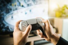 A Deep Dive into the Art of Game Mechanics and Dynamics